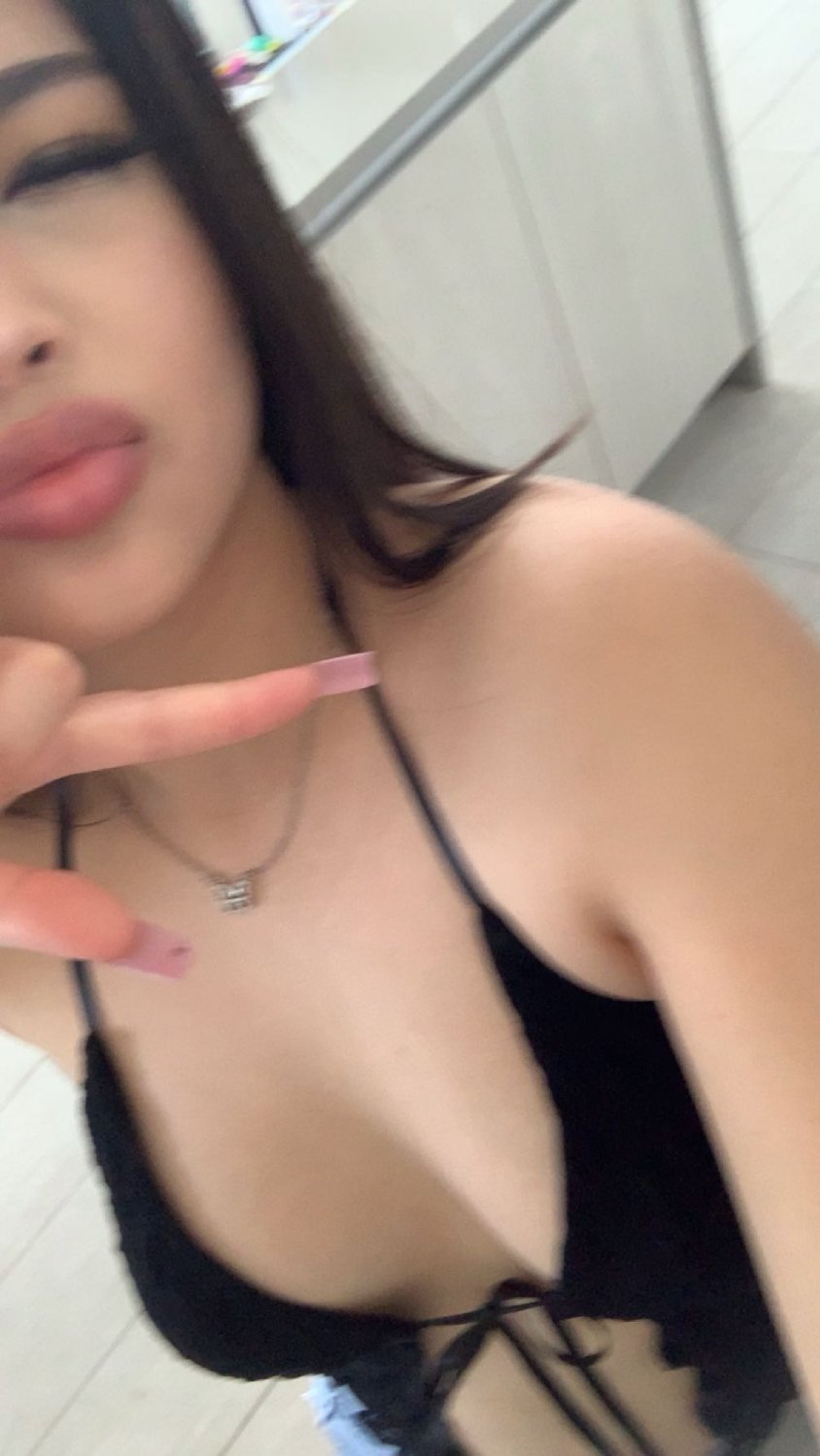 Adorable Asian Darling Shows Her Curves and Bouncy Boobs 19