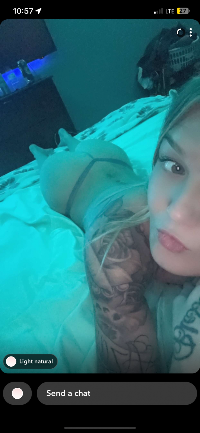 Snapchat Cutie Gets Naughty Behind Her Husband’s Back 2