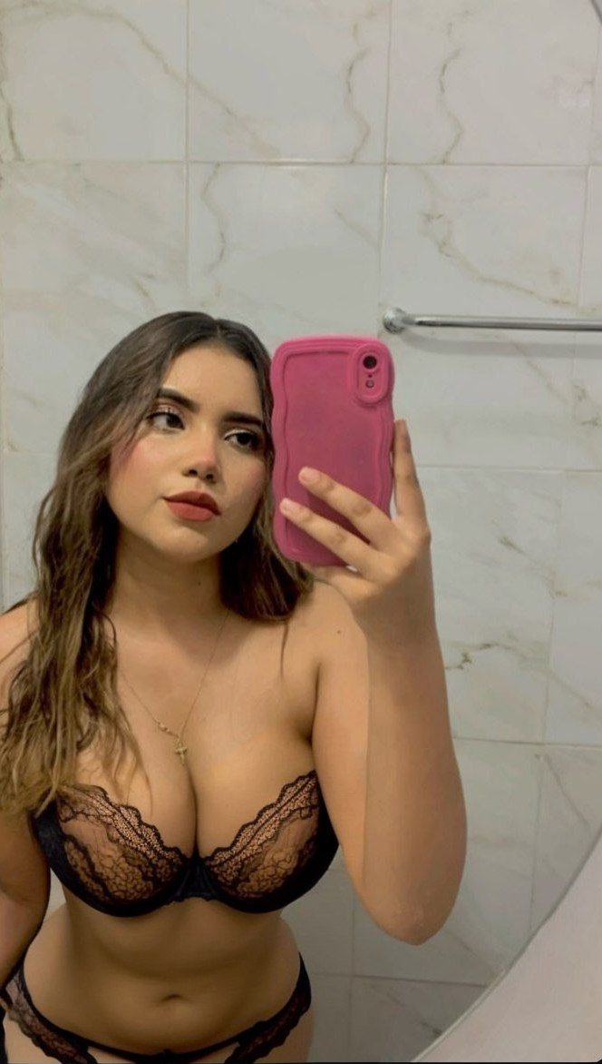 Jocelyn de Tampico y sus grandes tetas colgantes 1