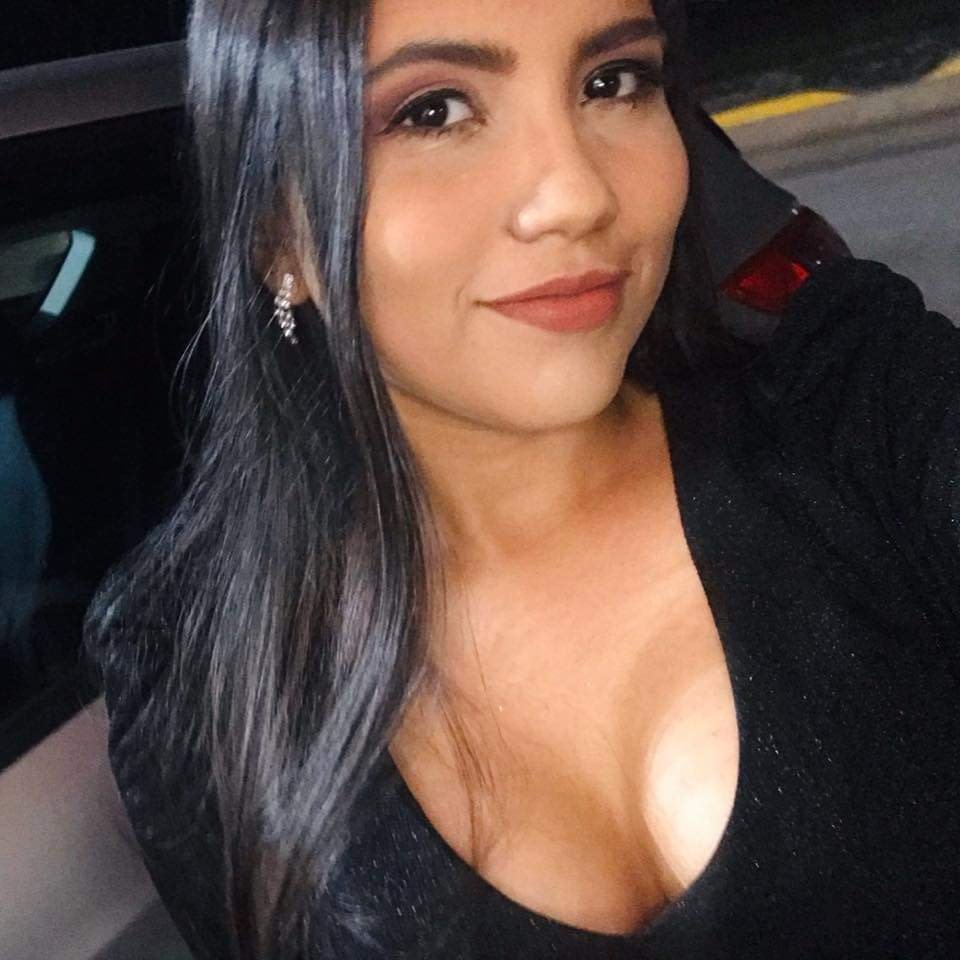 Jocelyn de Tampico y sus grandes tetas colgantes 3