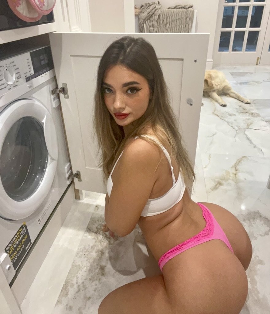 That Ass Is Pure Perfection — You’ll Want a Taste 1