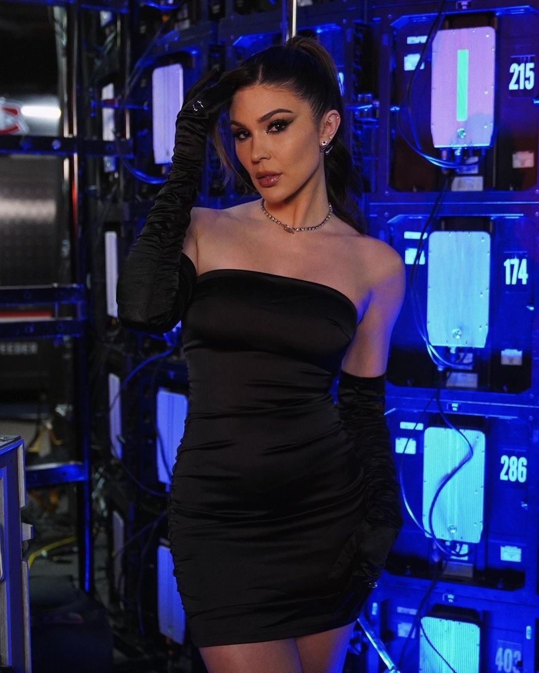 Cathy Kelley 7