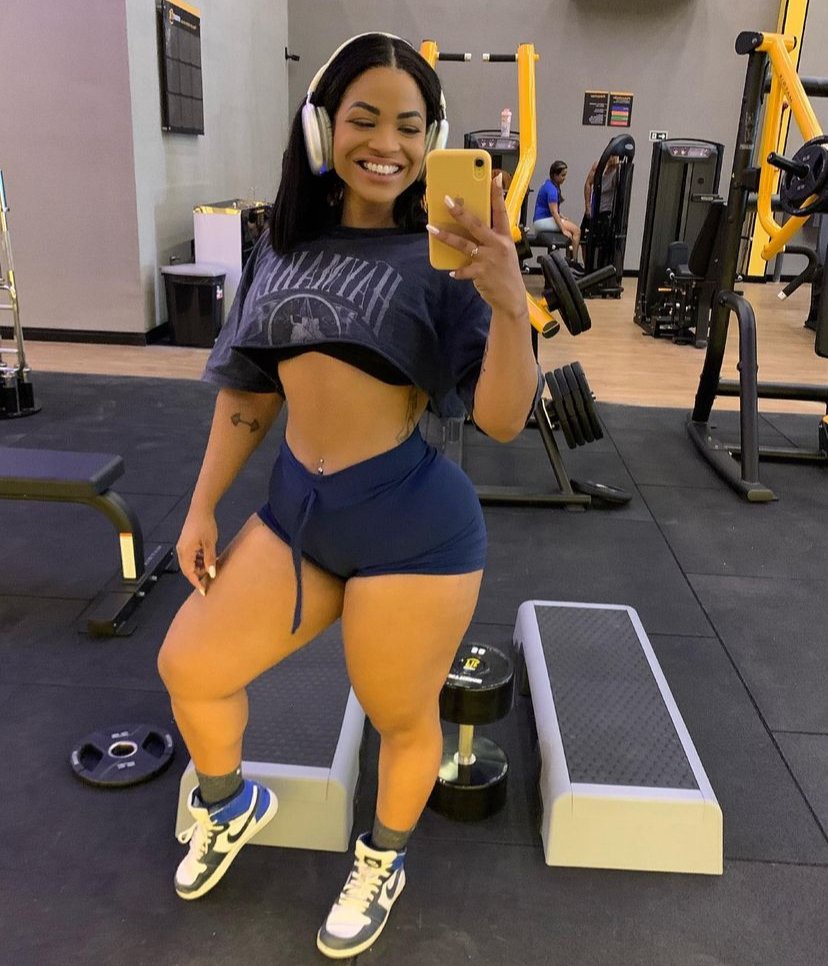 Lari 05 — Ebony Beauty Serving Curves and Confidence 6