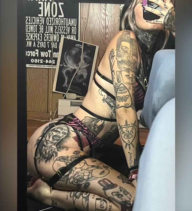 Tatted Goth Babe Unleashes Her Dark Desires 14