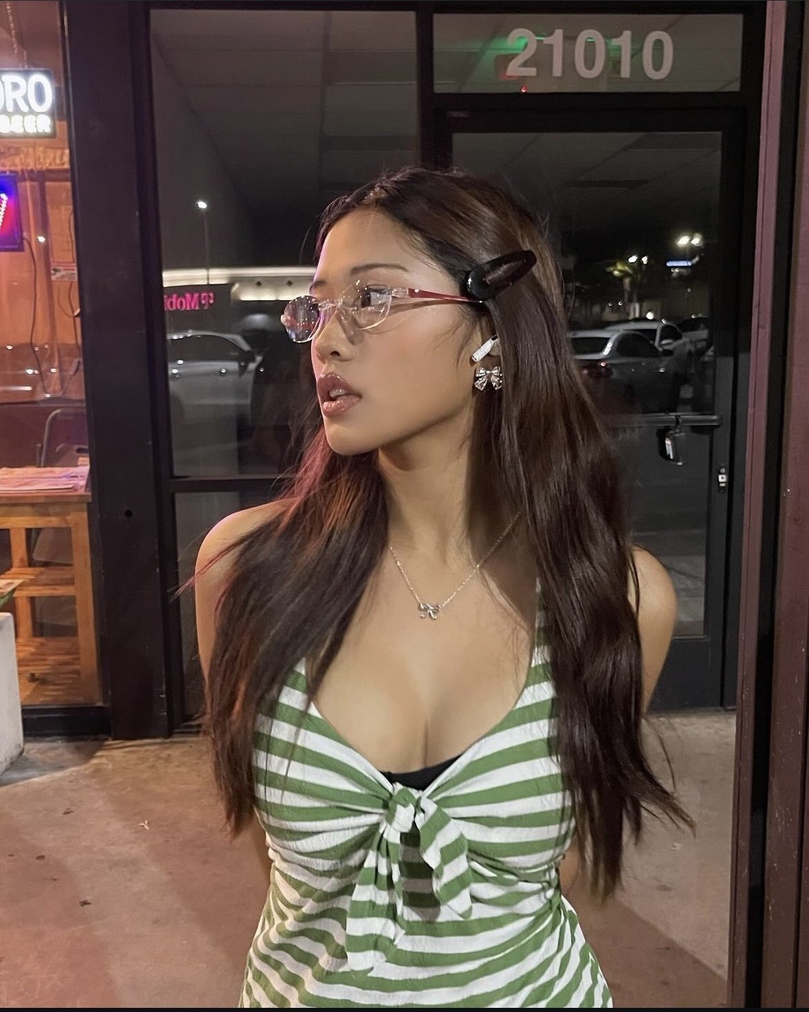 IG의 사랑스러운 육즙이 가득한 십대. 정자 헌정 10