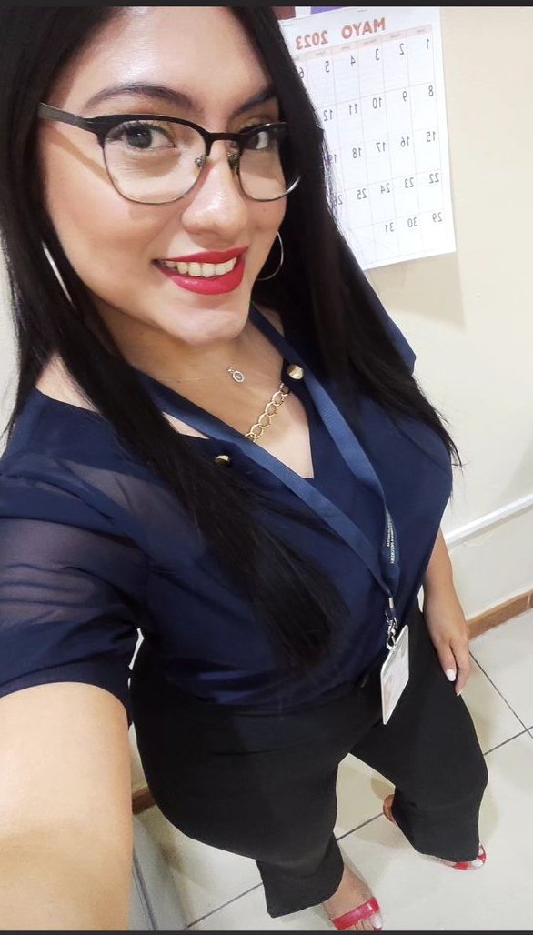 Latina Glenda hanno geniale TITS (no nudo) 3