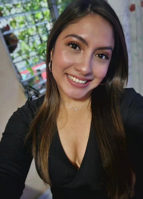 Latina Glenda hanno geniale TITS (no nudo) 9