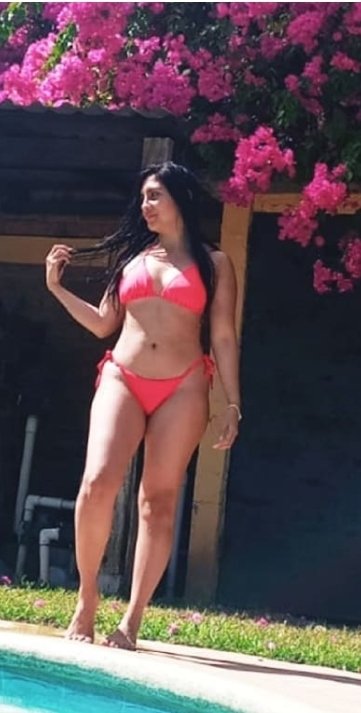 Latina Glenda hanno geniale TITS (no nudo) 12