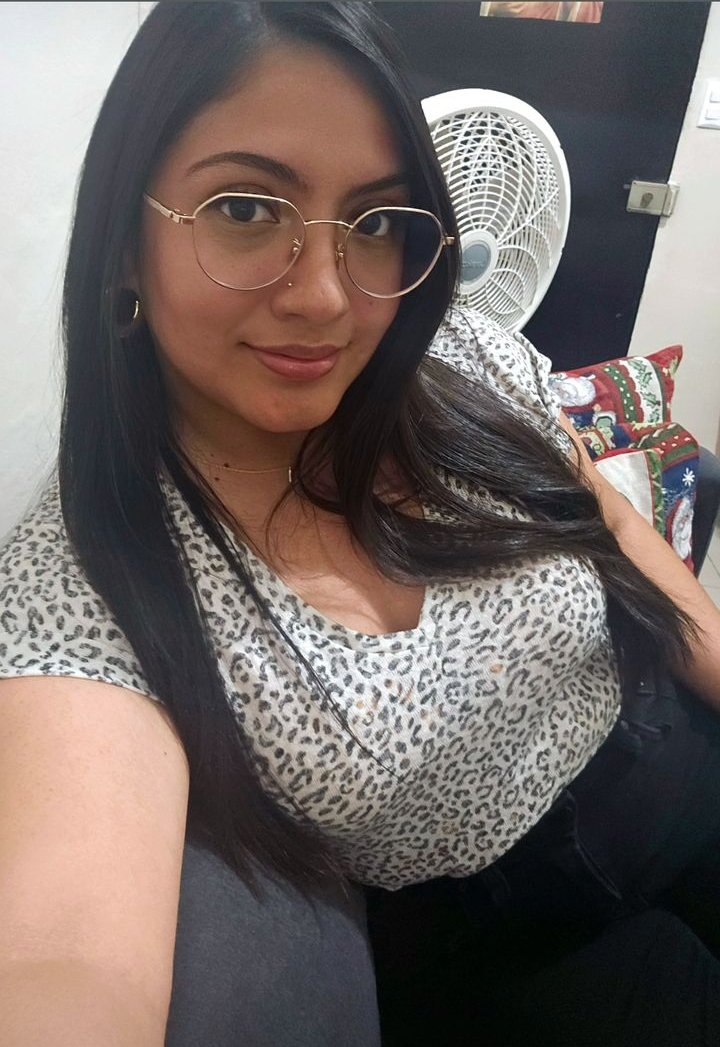 Latina Glenda hanno geniale TITS (no nudo) 27