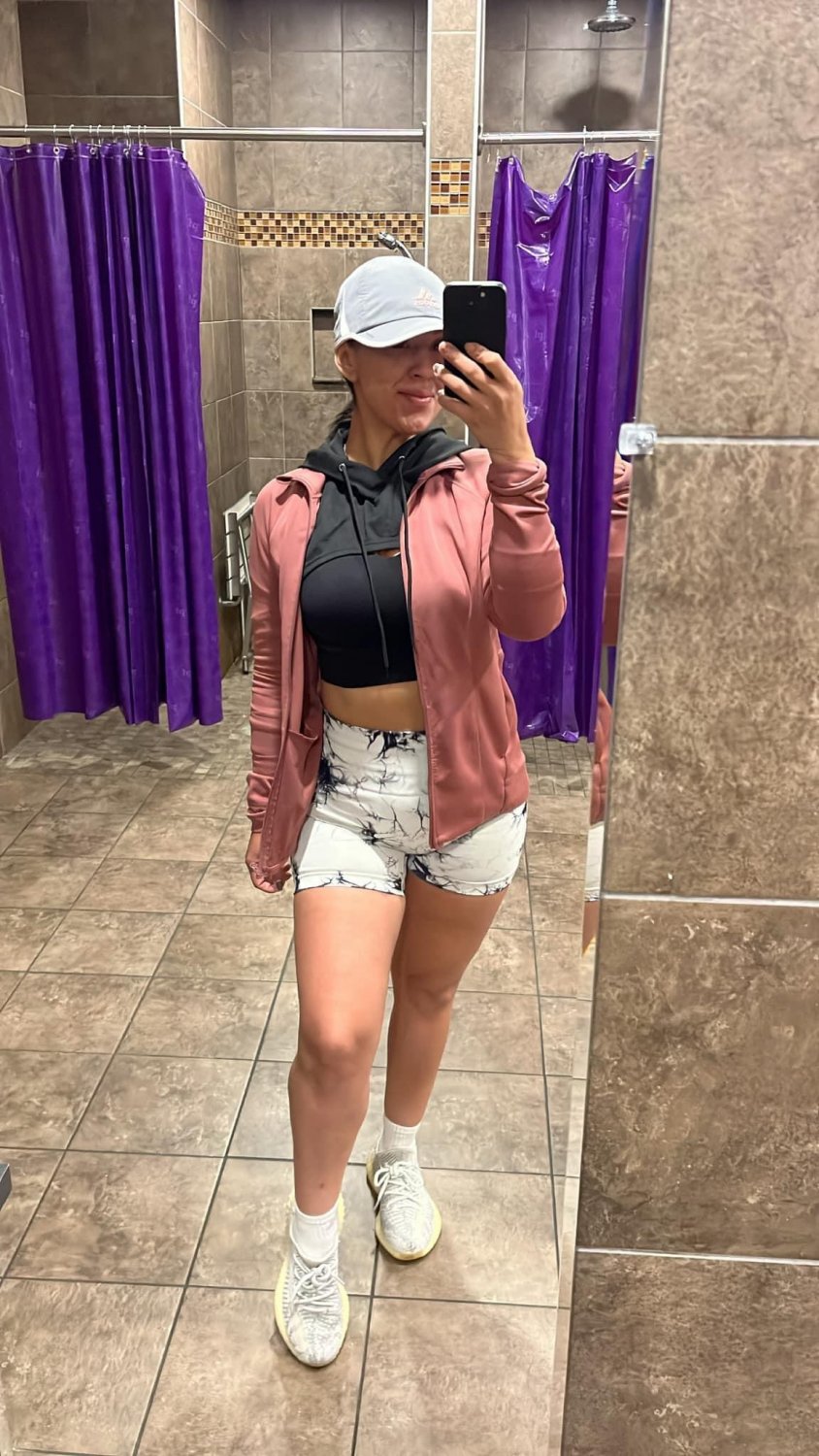 Instagram Baddie Daisy Morelos 🔥🍑So Phat! 2