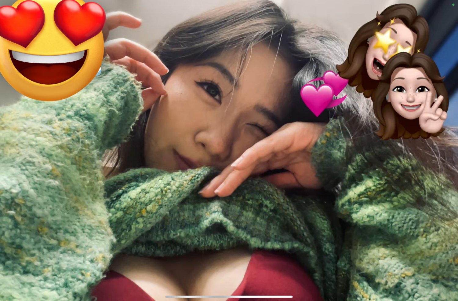 Sexy Chinese Babe Strips And Smiles For The Cam 1