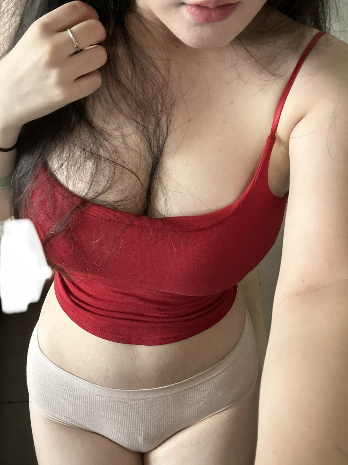 Sexy Chinese Babe Strips And Smiles For The Cam 6