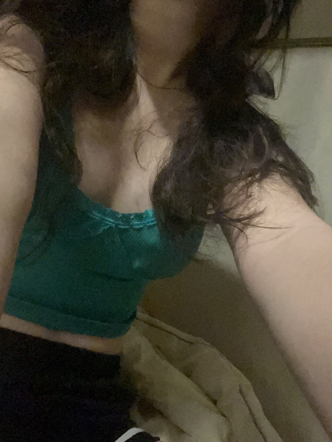 Sexy Chinese Babe Strips And Smiles For The Cam 33