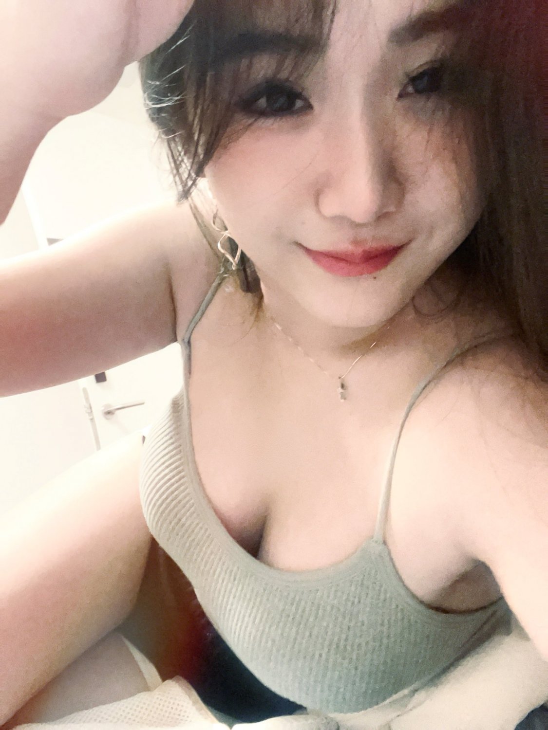 Sexy Chinese Babe Strips And Smiles For The Cam 35