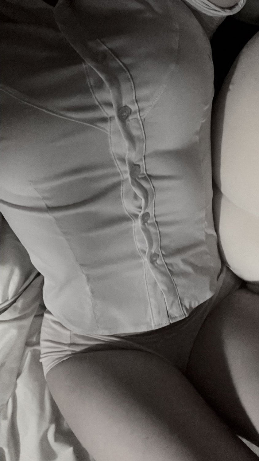 Sexy Chinese Babe Strips And Smiles For The Cam 54