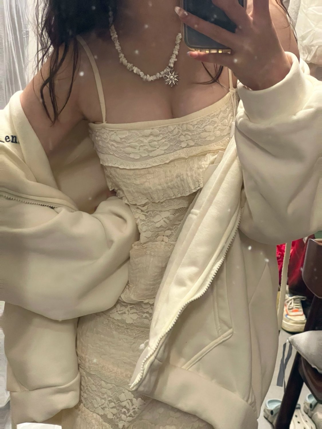 Sexy Chinese Babe Strips And Smiles For The Cam 59