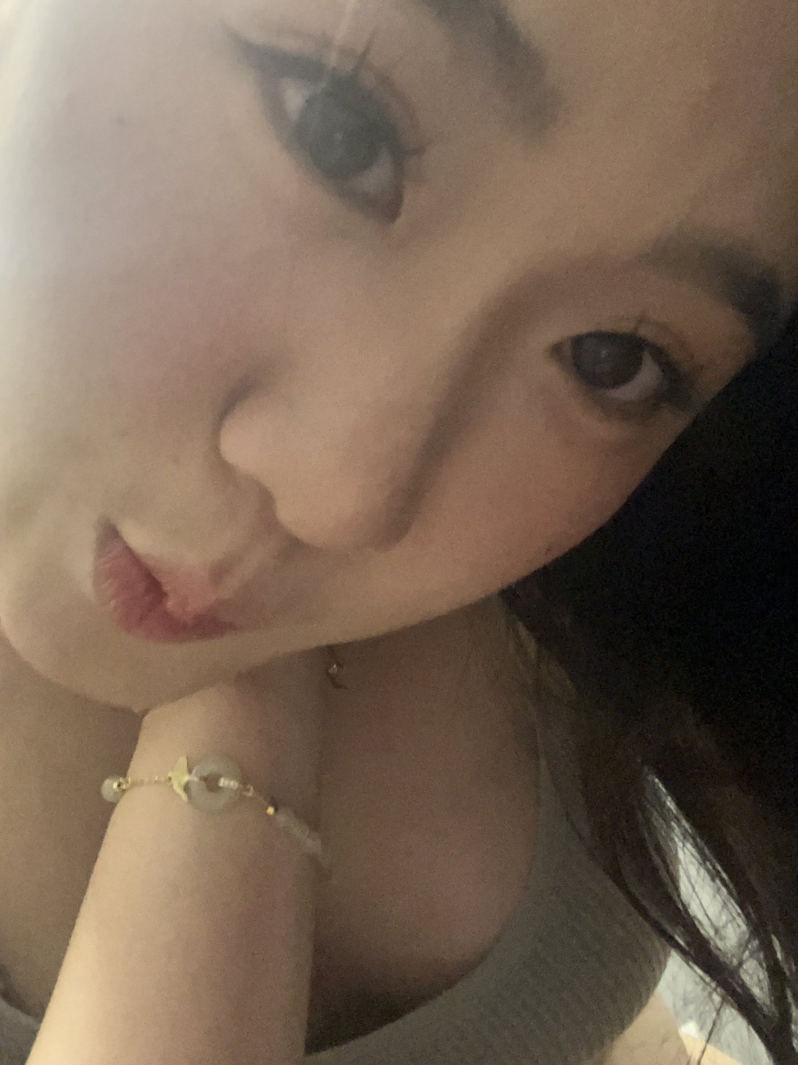 Sexy Chinese Babe Strips And Smiles For The Cam 64