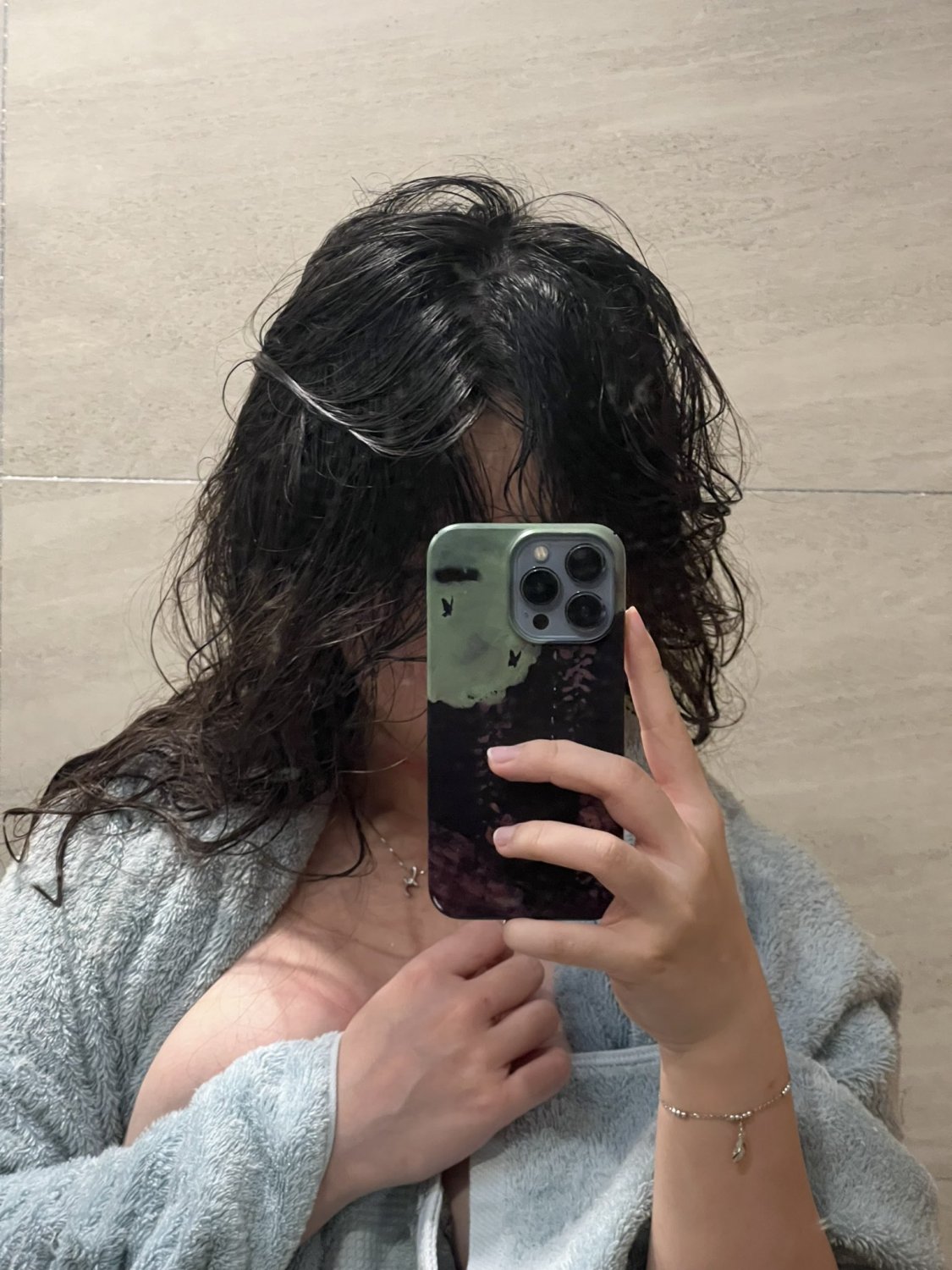 Sexy Chinese Babe Strips And Smiles For The Cam 67