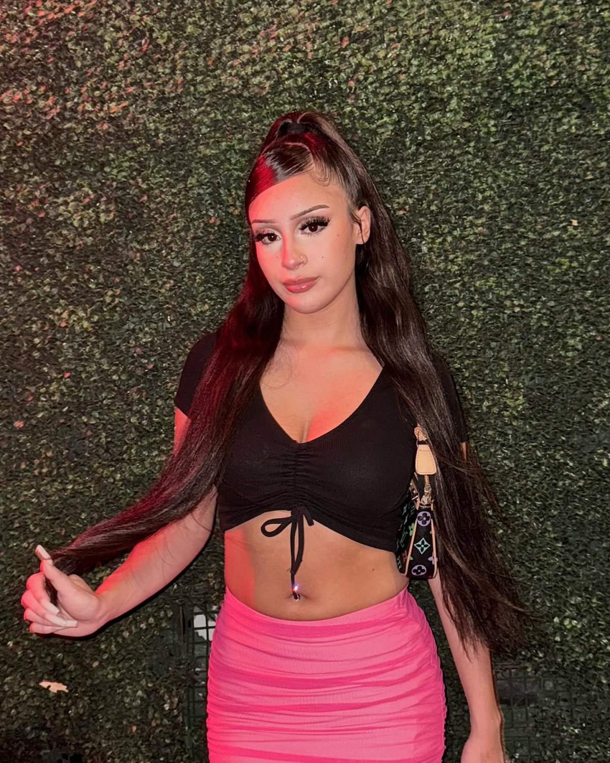 ロングヘアのプエルトリカンビューティーがフル焦らし 5