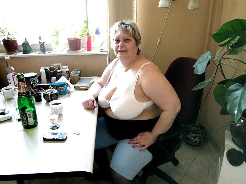 Thick Chubby Babes Begging To Be Fucked 2