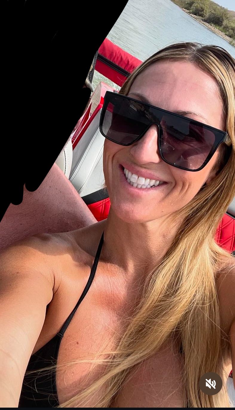 43歳ブロンドMILFメリーがビッグチットでルーズに 6