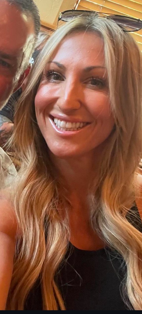 43歳ブロンドMILFメリーがビッグチットでルーズに 7