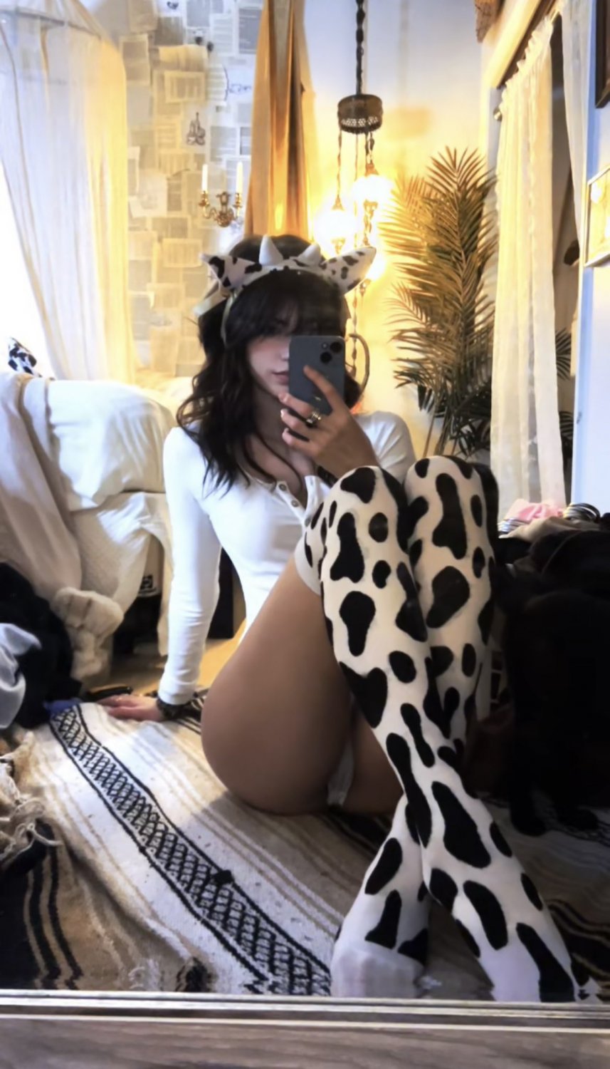 Prostitutas con polla preciosa calentando muslos 18