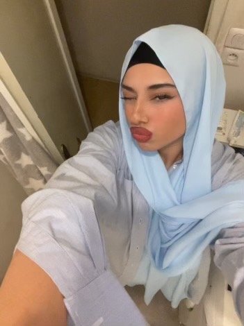 şişman arka kapısı açık başörtülü fahişe tele:yesoviet 1