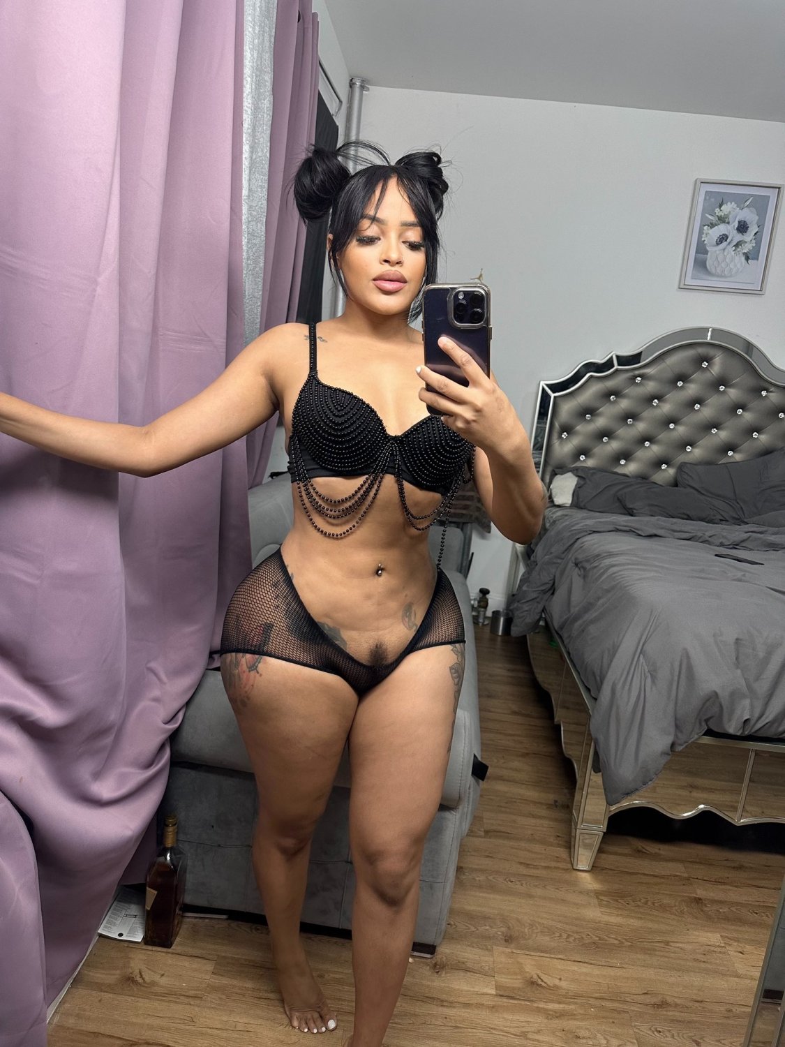 Anonymous Babe Strips In Private Hot Clip 2