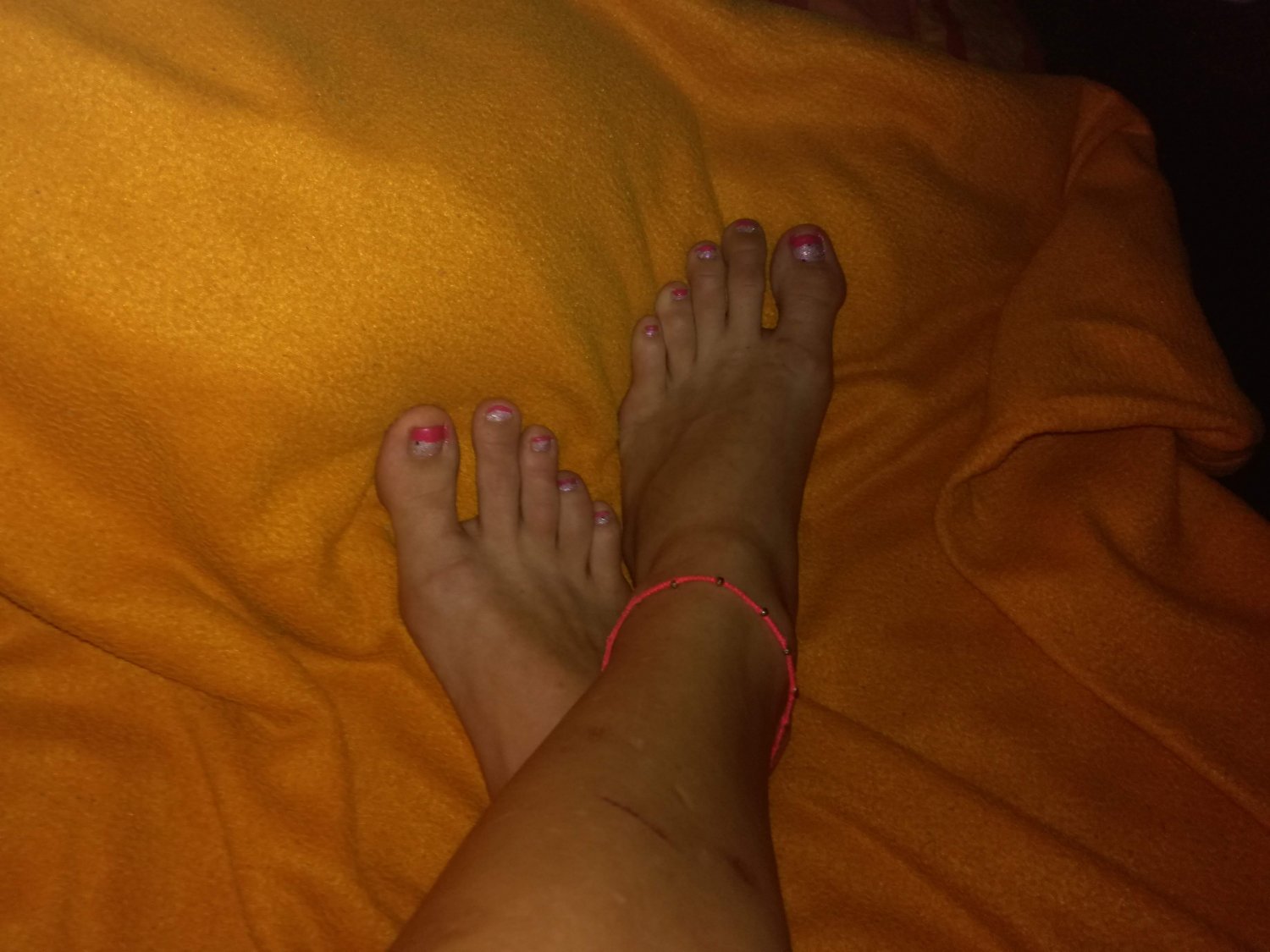 Sina Feet 8