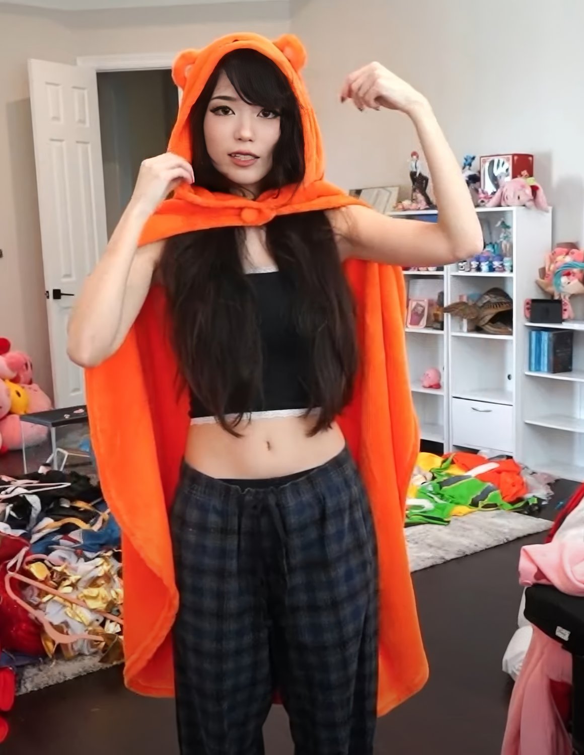 Sexy Asian Brunette Gamer Girl Emi Ready To Play 95
