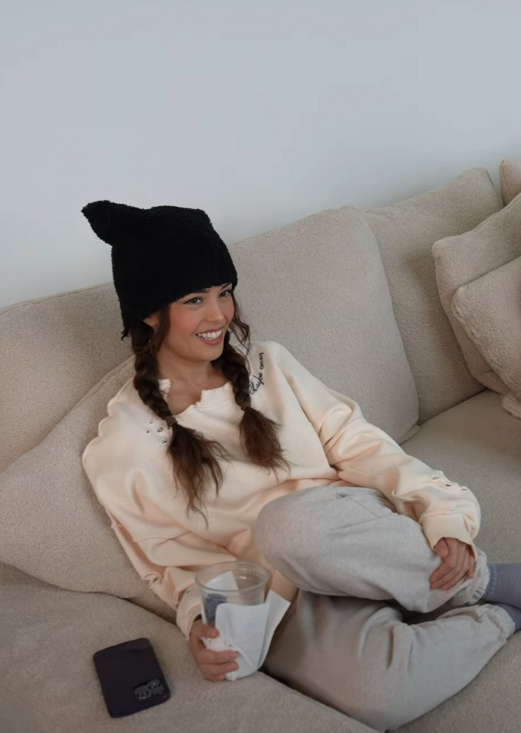 Cute German-Asian Babe Rae Gets Wild 3