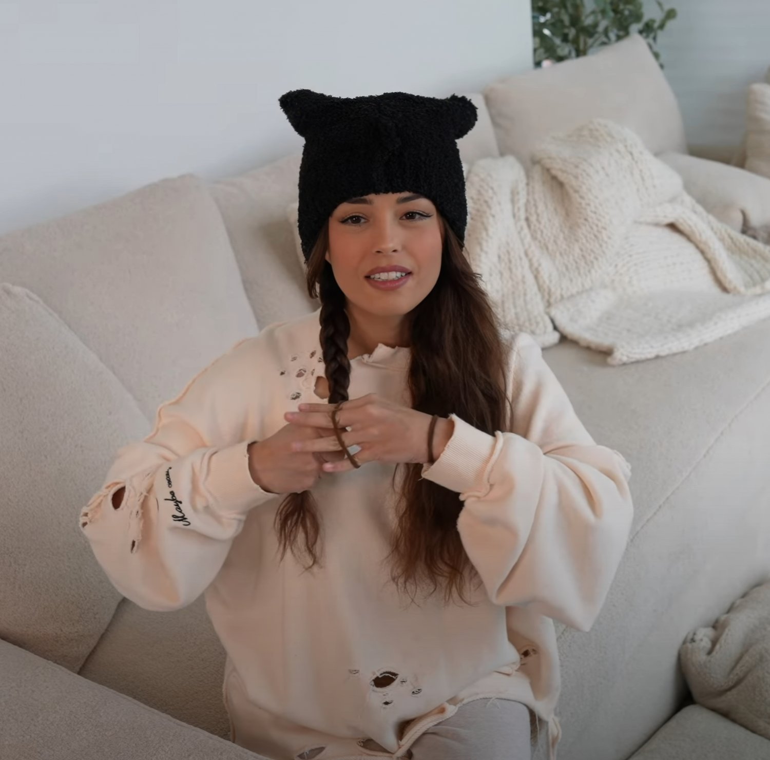 Cute German-Asian Babe Rae Gets Wild 78