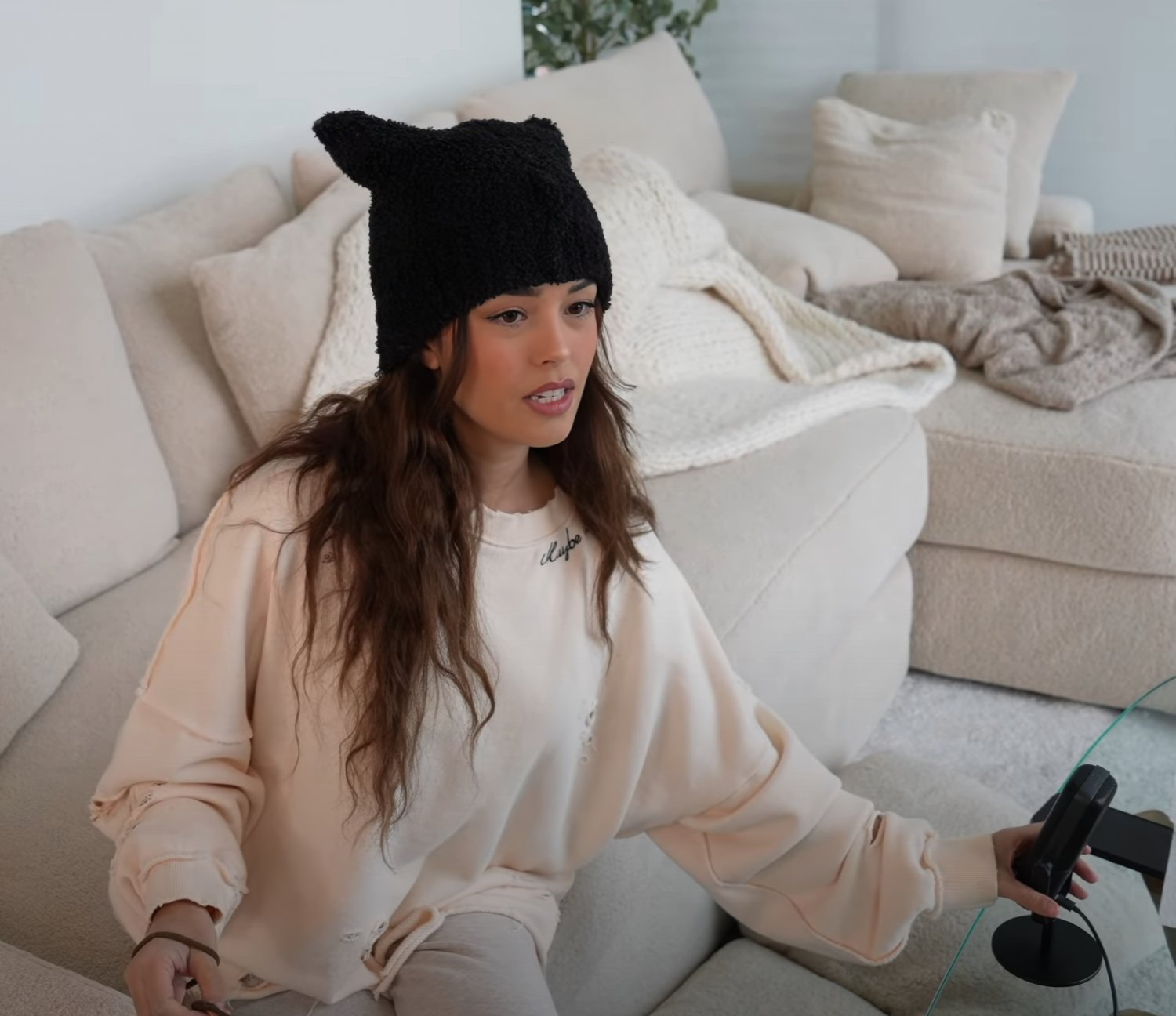 Cute German-Asian Babe Rae Gets Wild 79