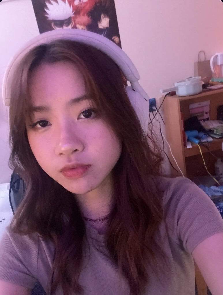 streamer espanca-se e expõe os pés 2
