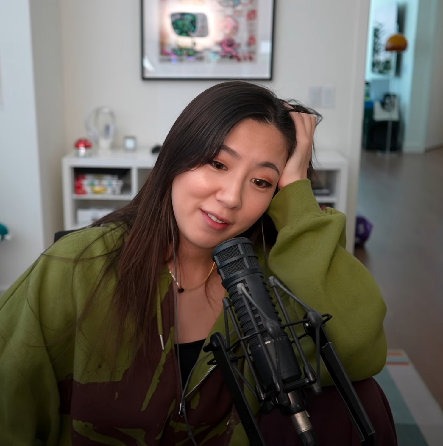 Long-Haired Asian Cutie Fuslie Teases In Amateur Clip 36