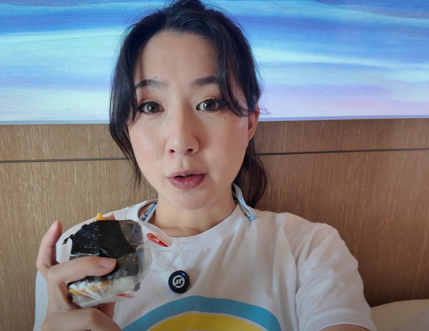Long-Haired Asian Cutie Fuslie Teases In Amateur Clip 49