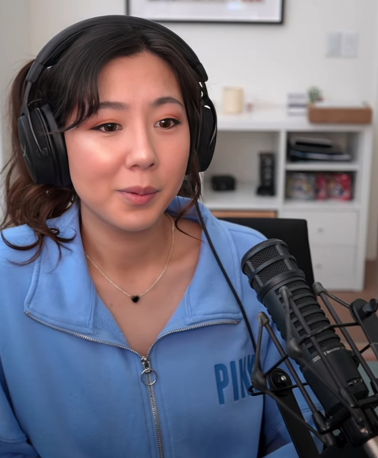 Long-Haired Asian Cutie Fuslie Teases In Amateur Clip 58