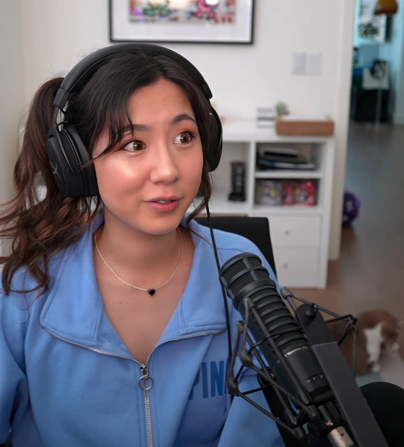 Long-Haired Asian Cutie Fuslie Teases In Amateur Clip 61
