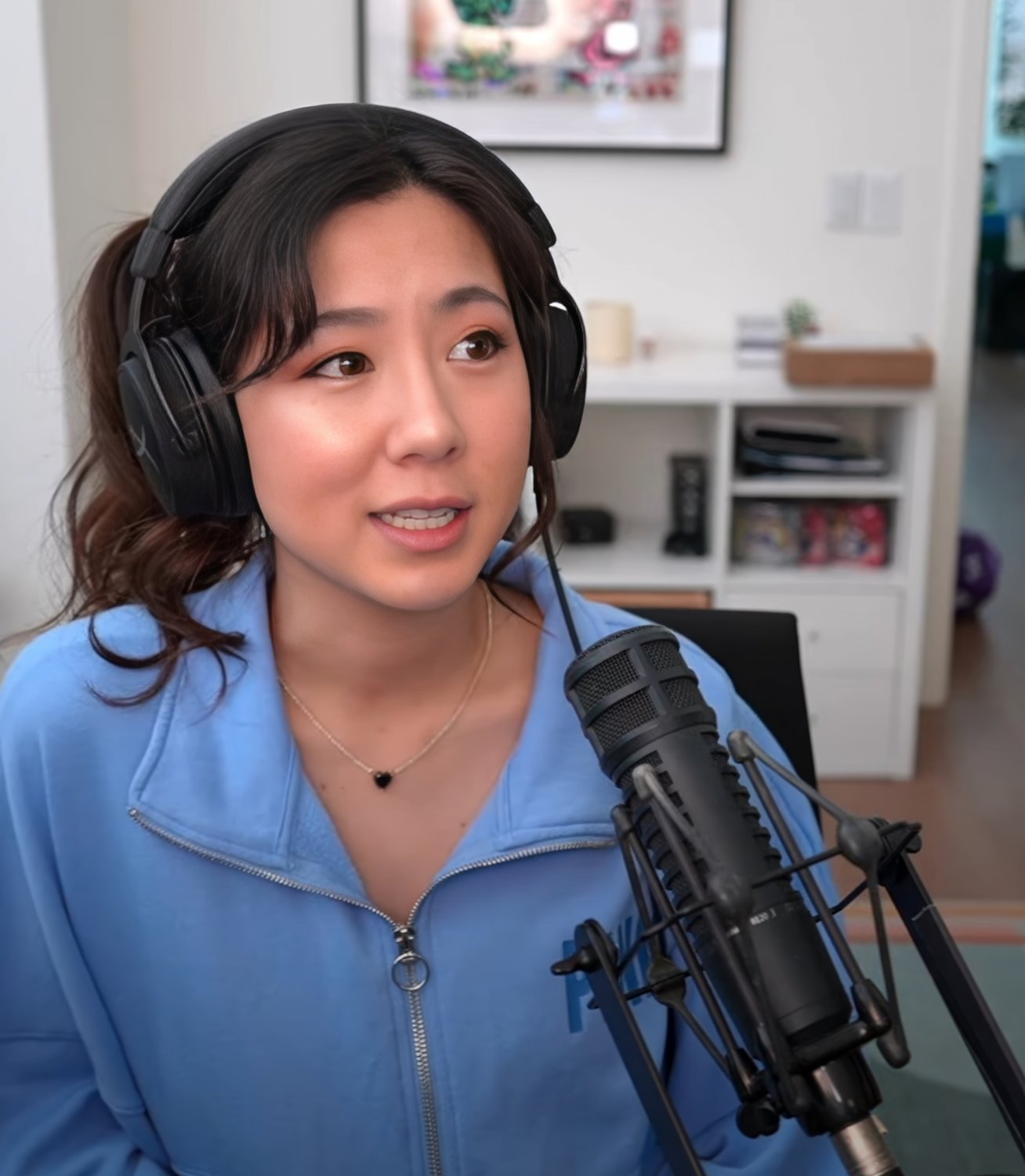 Long-Haired Asian Cutie Fuslie Teases In Amateur Clip 65