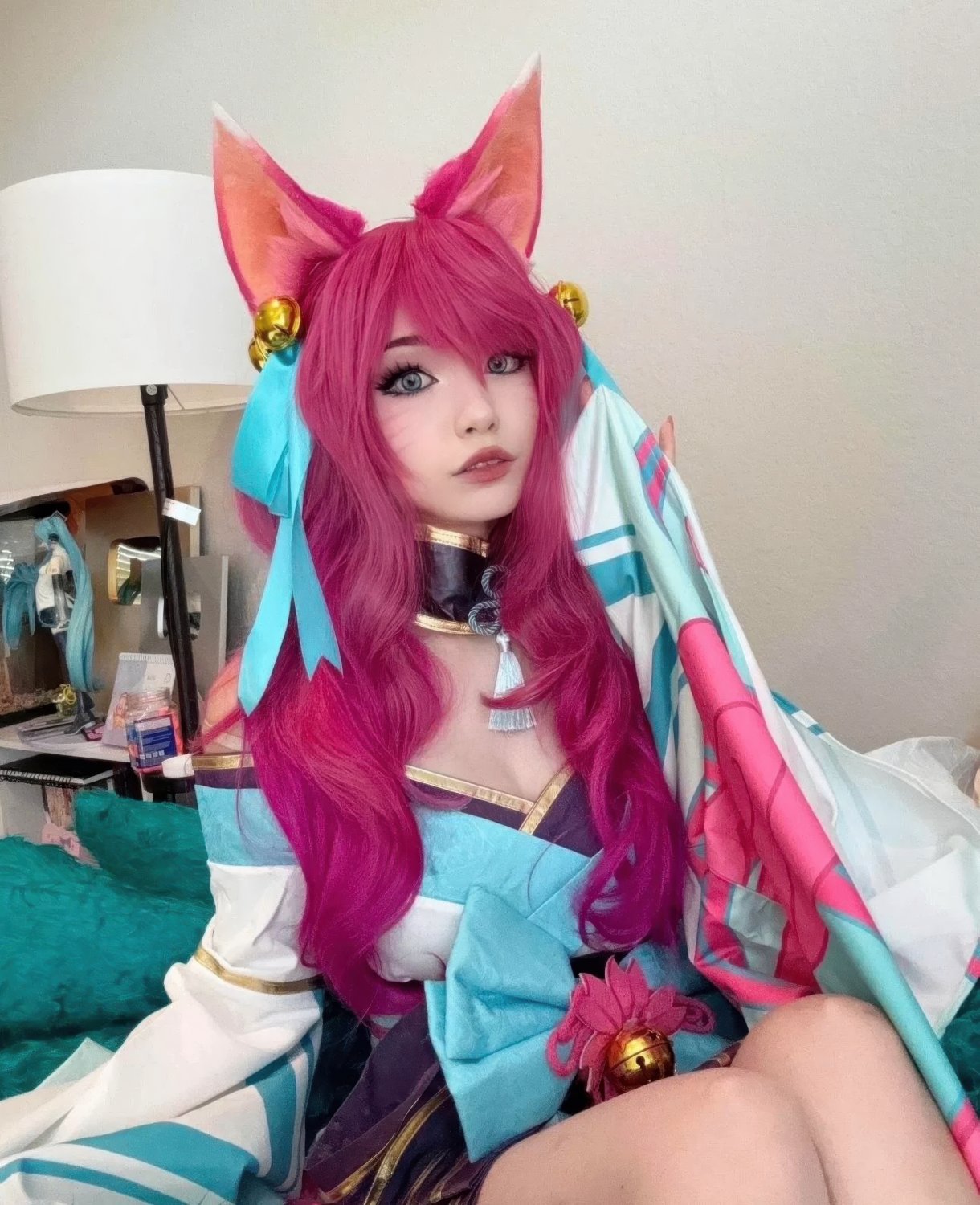 Emi [her ikisi de] 9