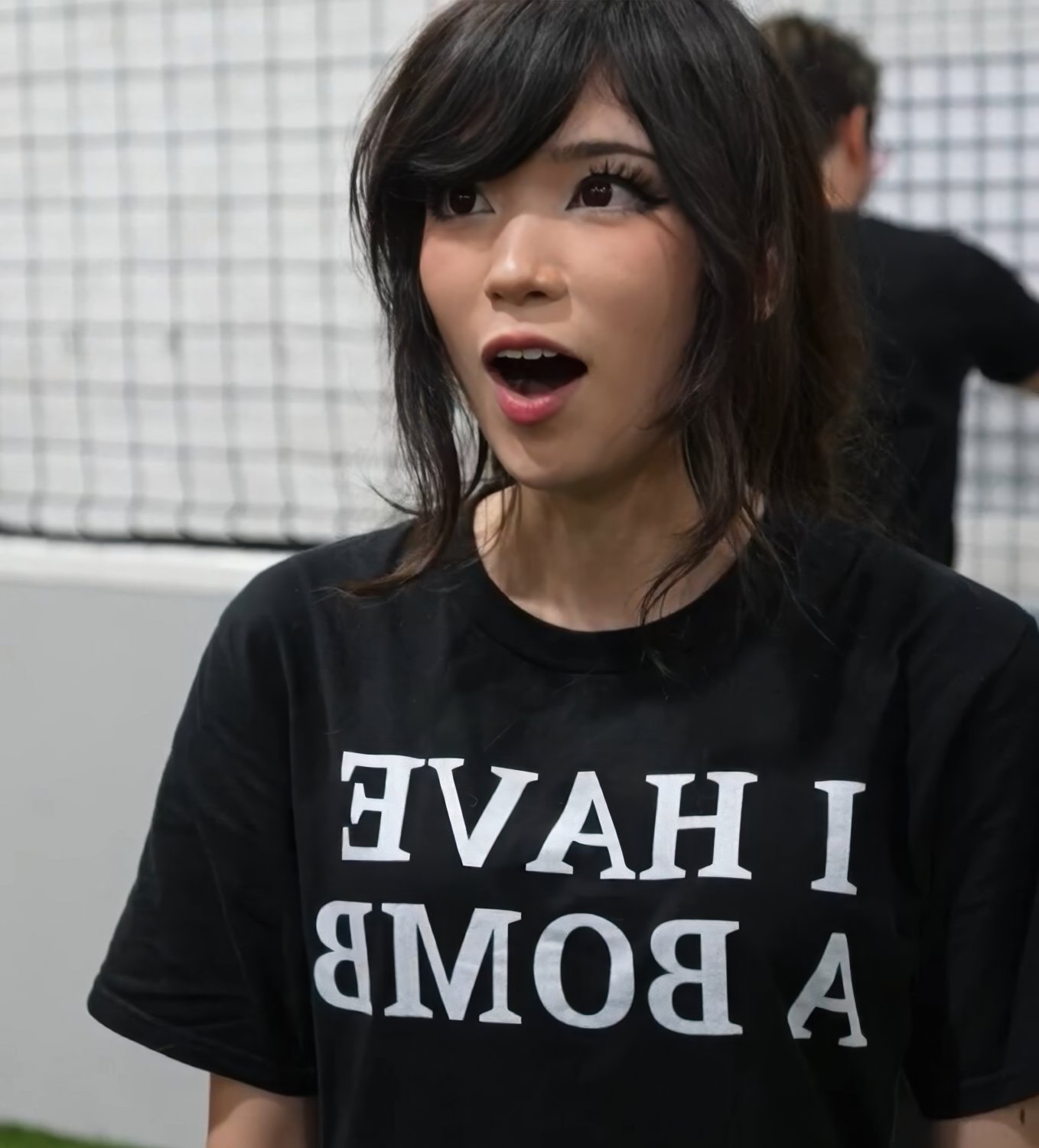 Emi [her ikisi de] 26