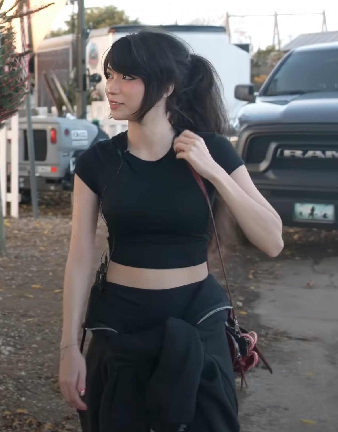 Emi [her ikisi de] 68