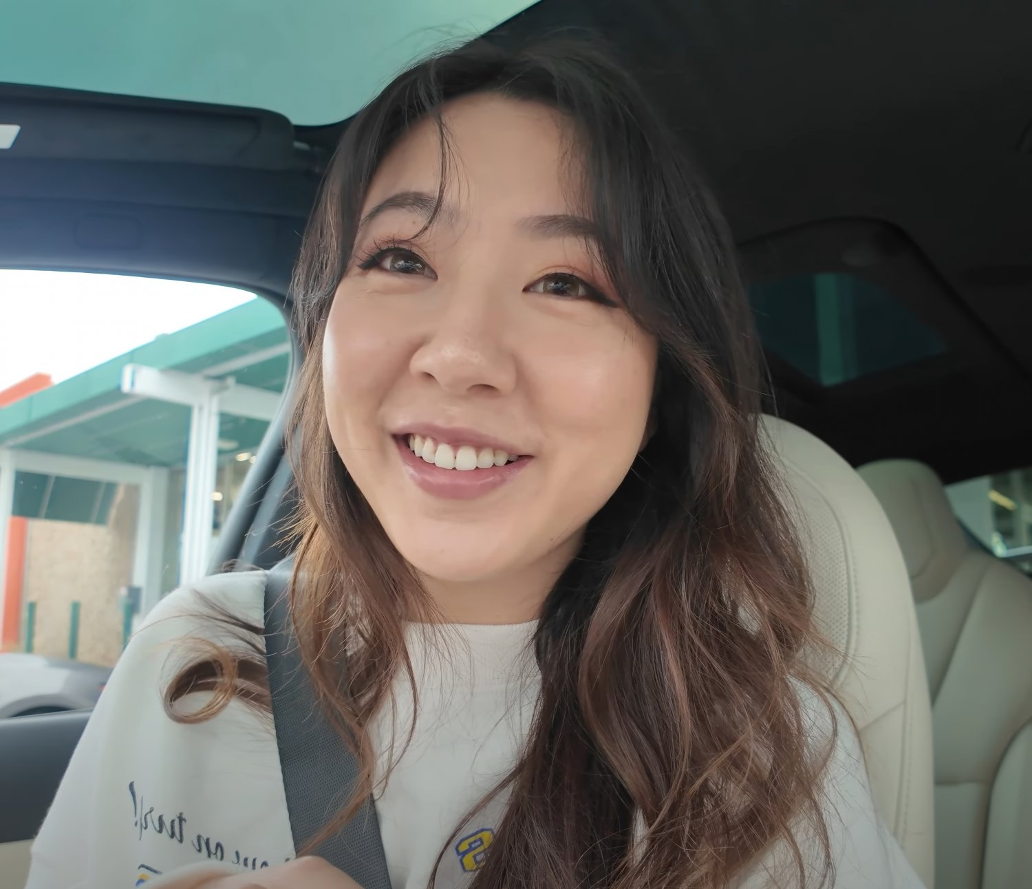 Fuslie Shows Off In Another Hot Amateur Clip 8