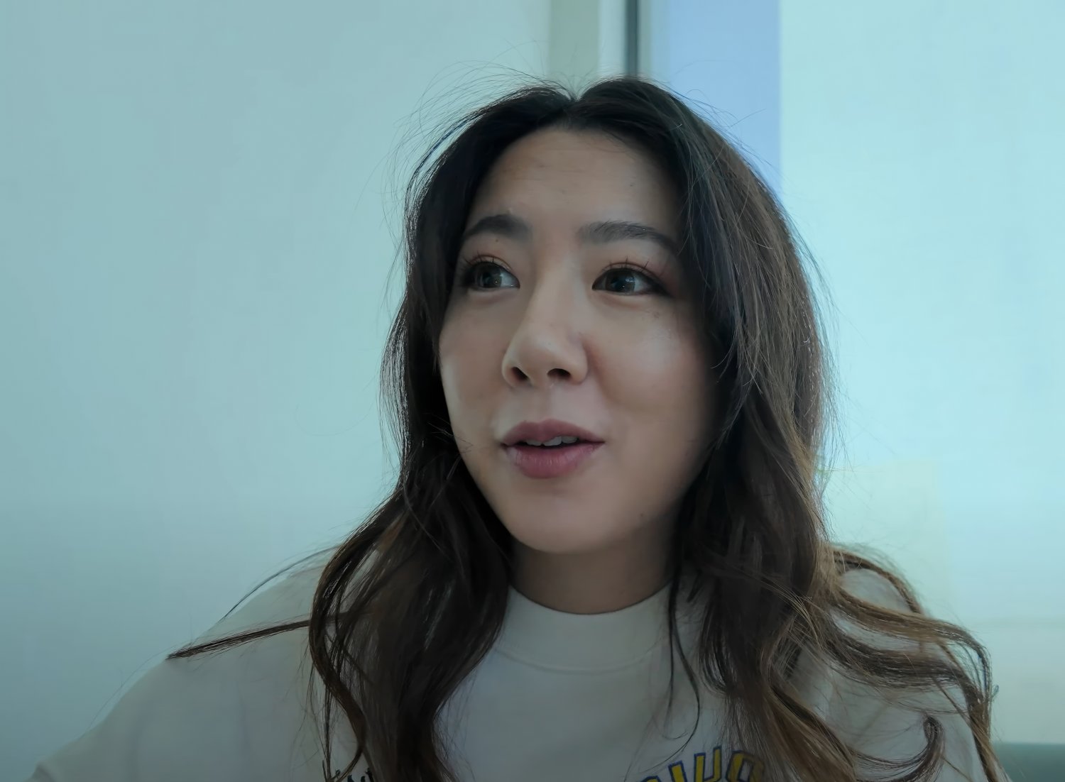 Fuslie Shows Off In Another Hot Amateur Clip 18