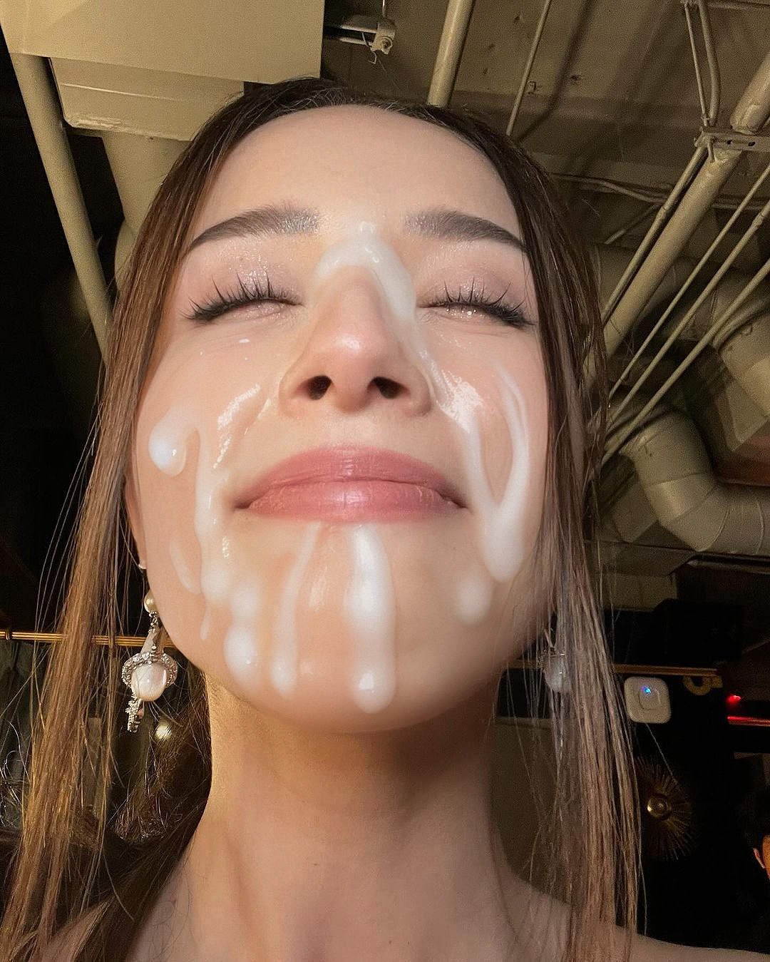 Streamer poki sperma na twarzy #5 2