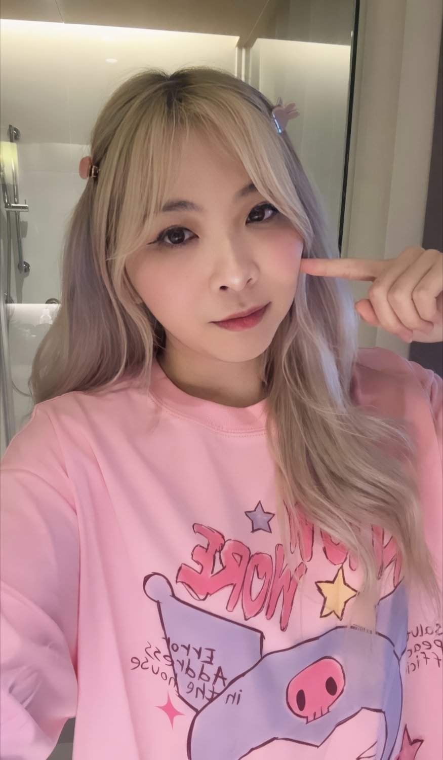 Yvonne 4
