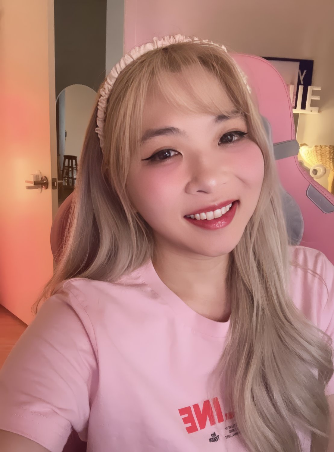Yvonne 7