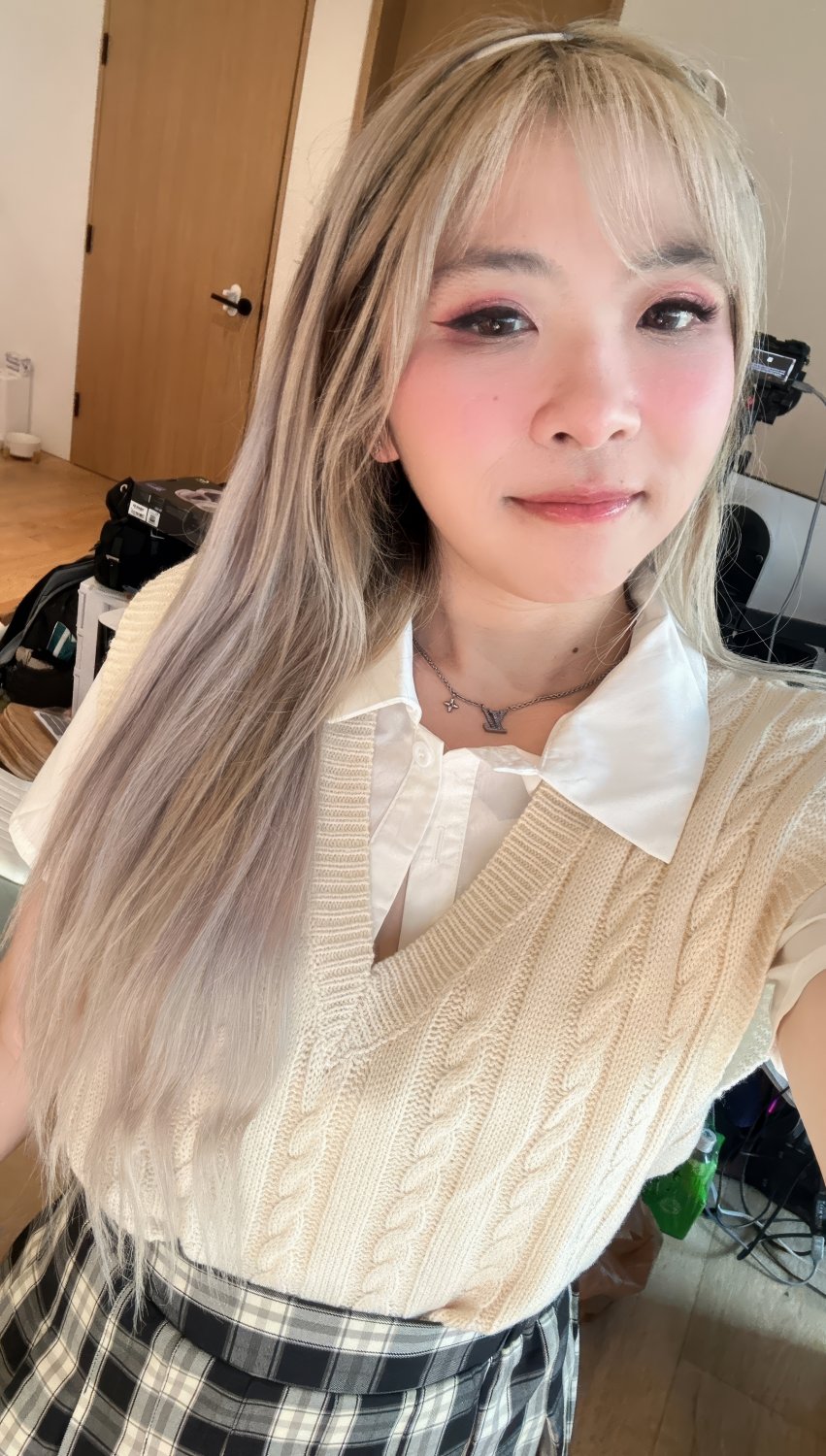 Yvonne 10
