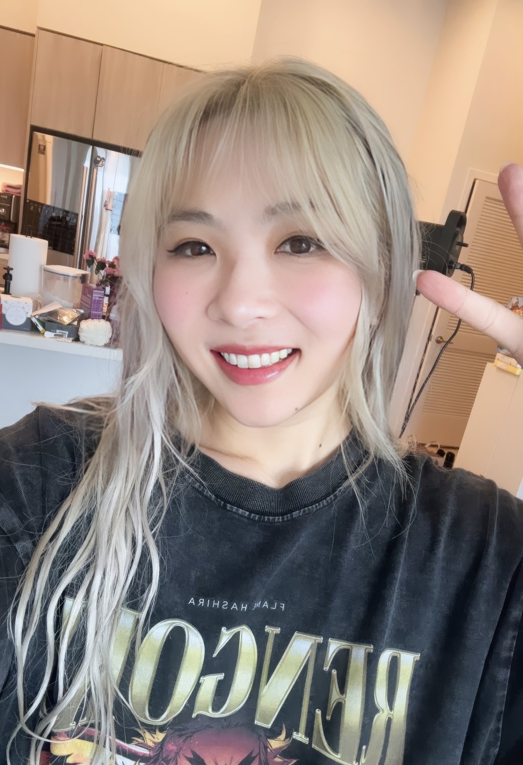 Yvonne 16